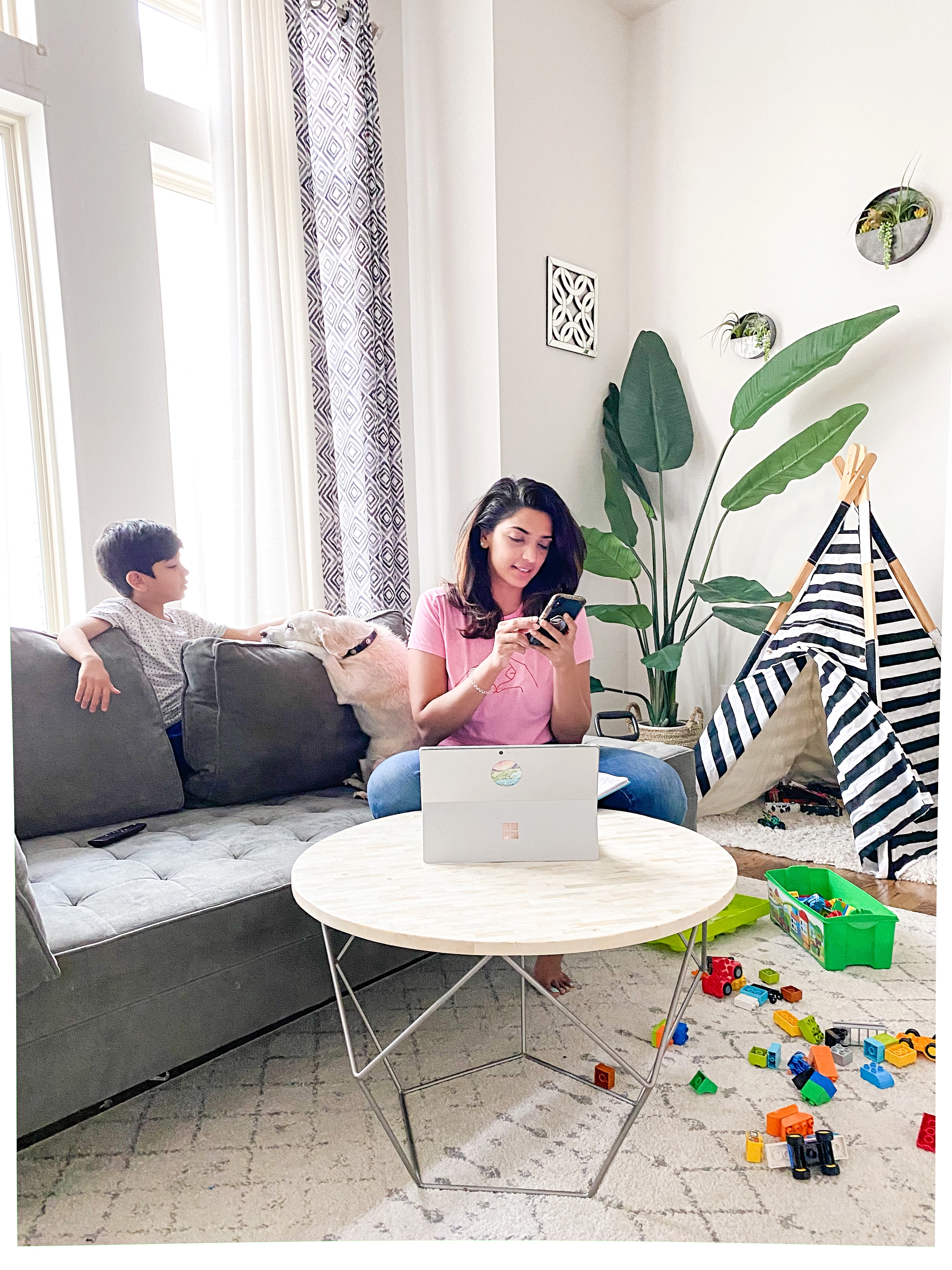 Social Distancing and Working From Home With Kids. | The Snazzy Mom ...